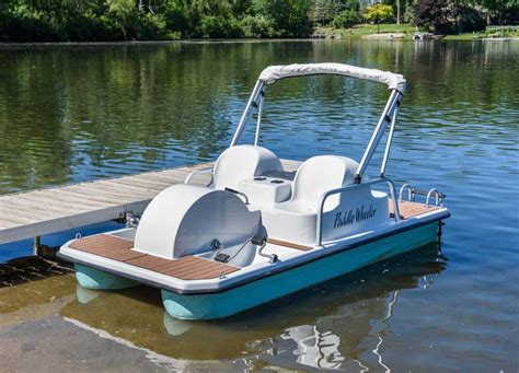Leisure Life Limited,Water Wheeler, Paddle Boat, Great Shape, 4 Person, With Cushions. . Paddle wheeler paddle boat for sale
